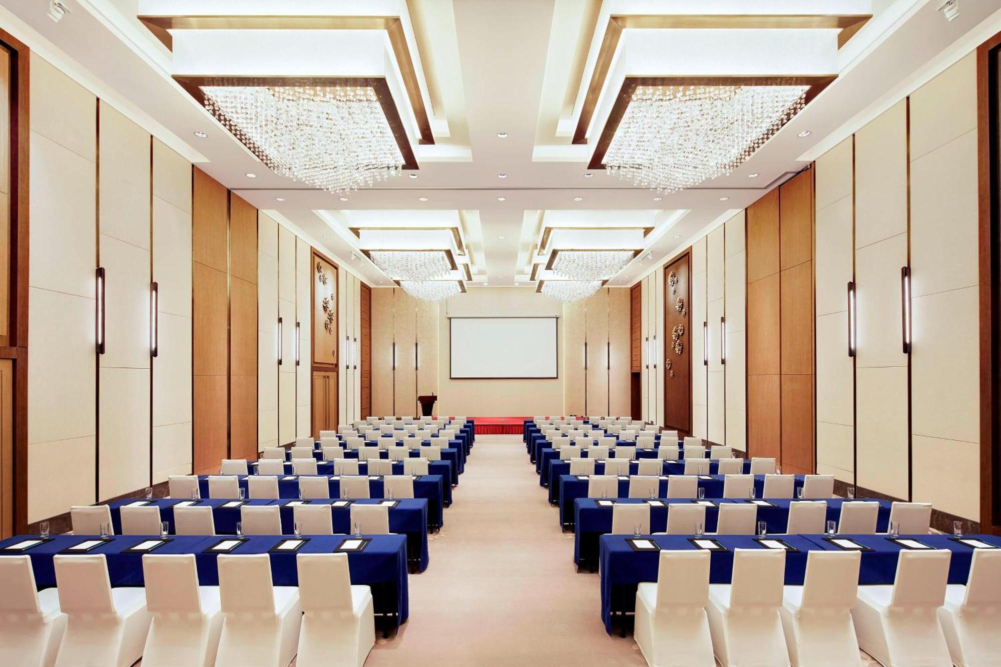 Four Points By Sheraton Changchun Hi-Tech Zone Экстерьер фото