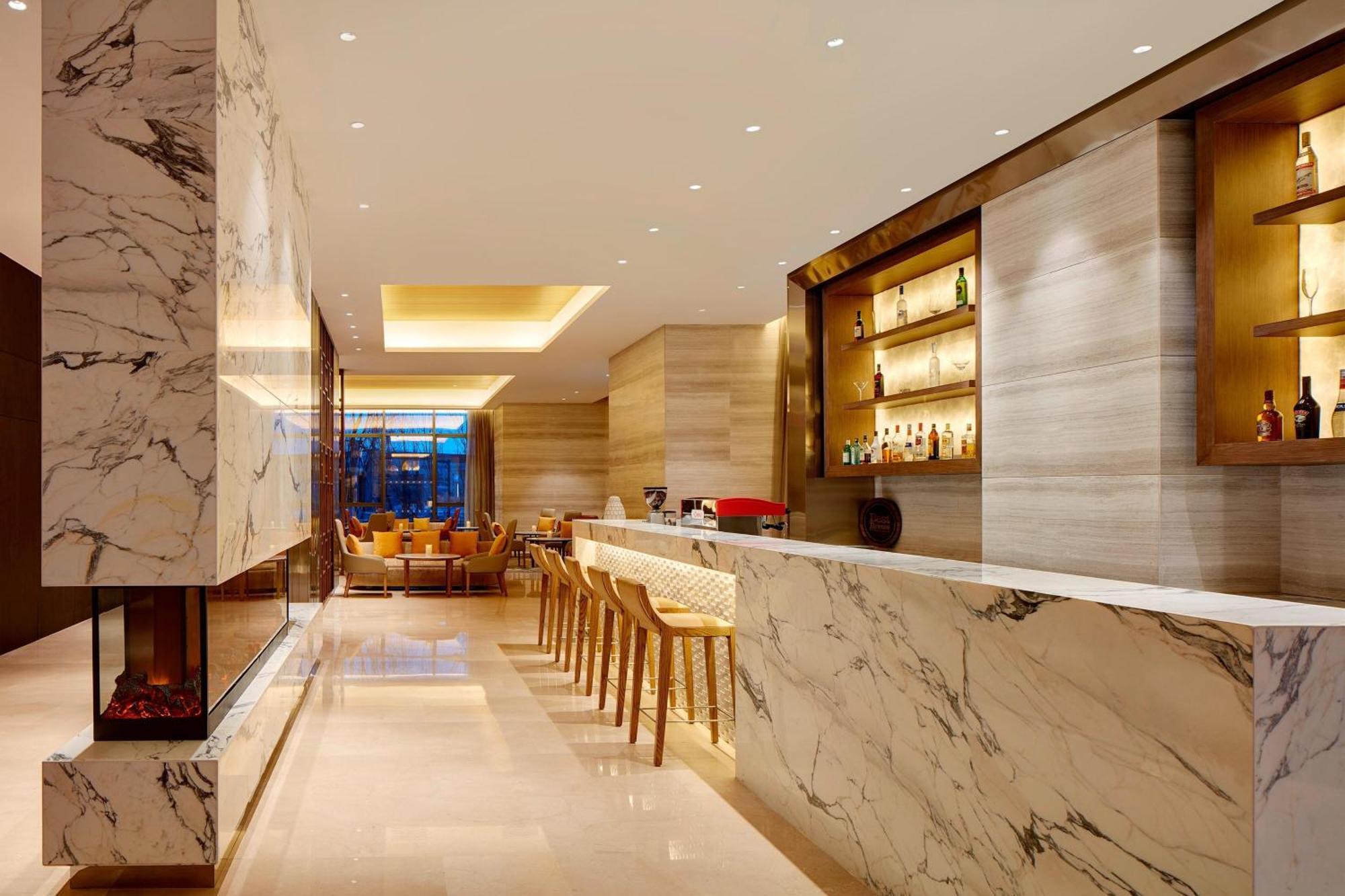 Four Points By Sheraton Changchun Hi-Tech Zone Экстерьер фото