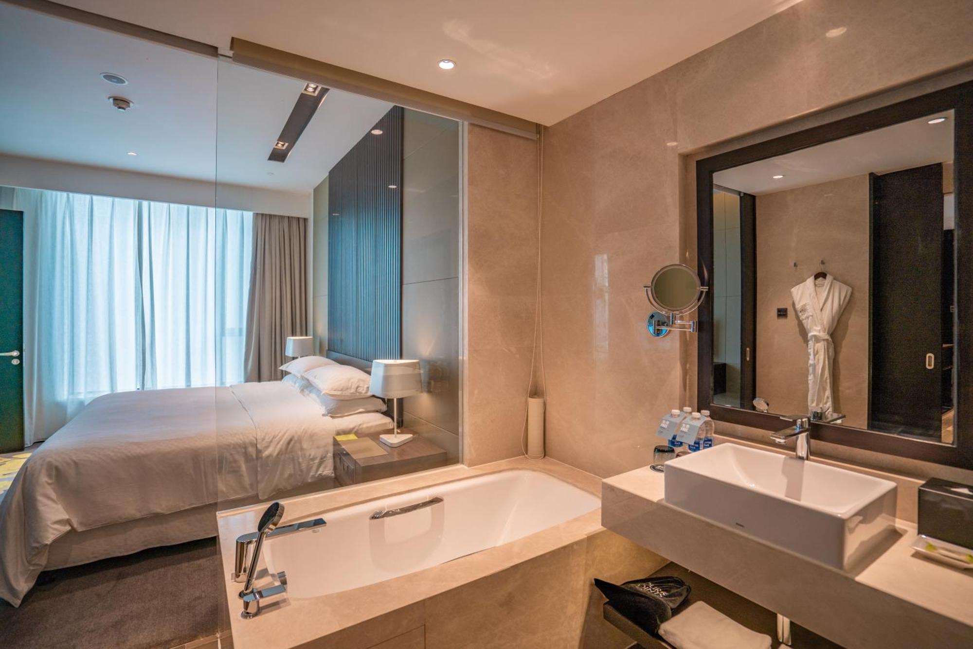 Four Points By Sheraton Changchun Hi-Tech Zone Экстерьер фото